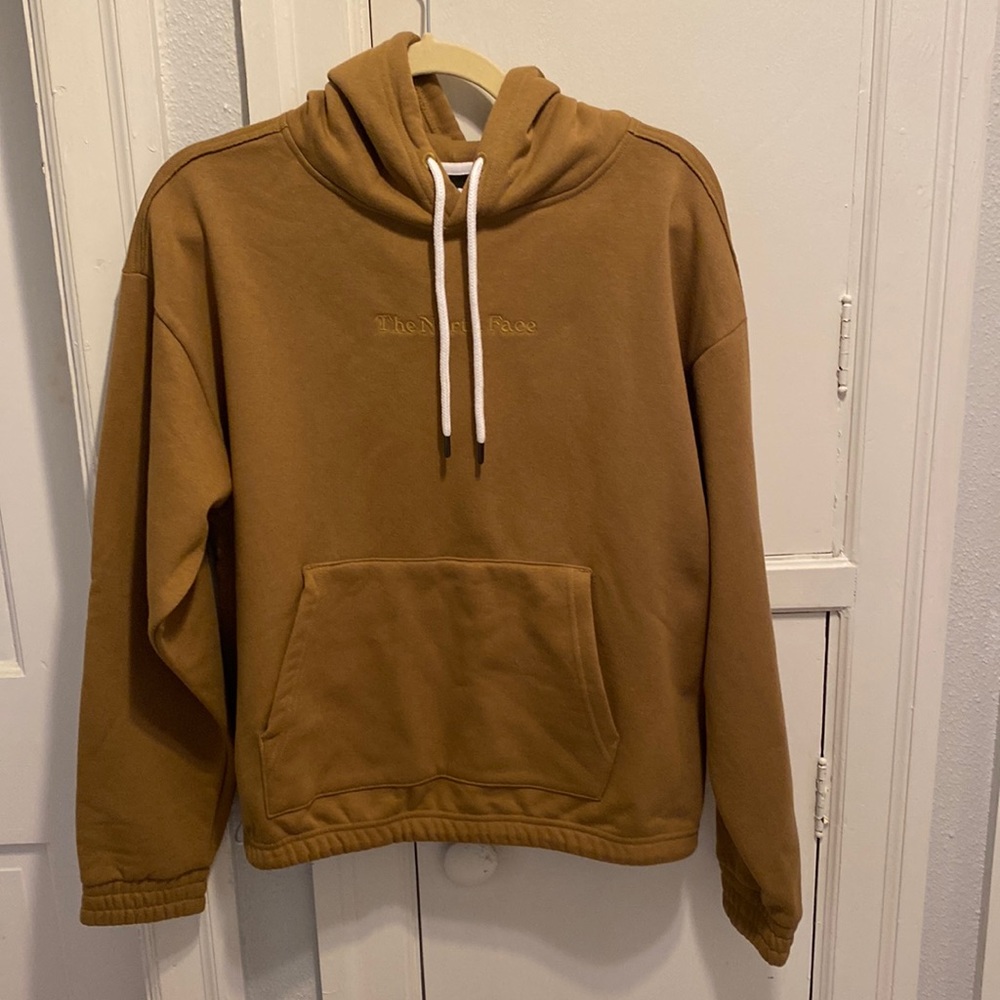 North Face dark tan hoodie - size Medium.  This is new with tags.